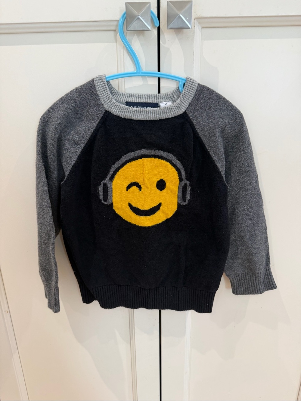 Children’s place 2t Winking Emoji Headphones Pullover Sweater - Black & Gray